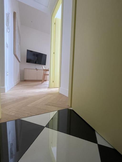 Ultra Stylish Modern Attic Apartment Rome Exterior photo